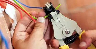 electrical contractors performing detailed electrical wiring preparation in Fort Lauderdale, FL