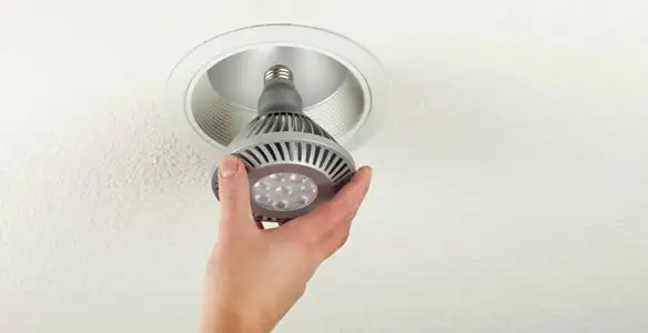 lighting installation service featuring recessed ceiling light installed by licensed professionals in Fort Lauderdale, FL