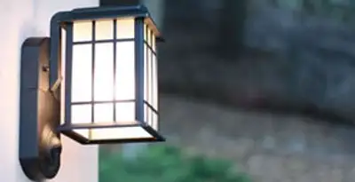 security light installation services with professionally mounted exterior wall light in Fort Lauderdale, FL